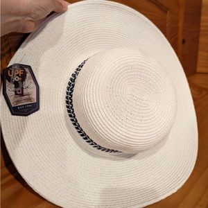 ☀️Sun n Sand  NWT UPF 50+ Protection☀️